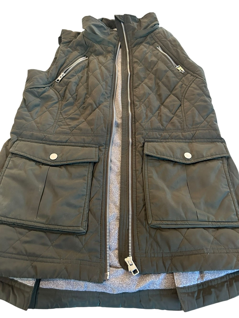 Athleta Quilted Hooded Vest in Olive Green size small